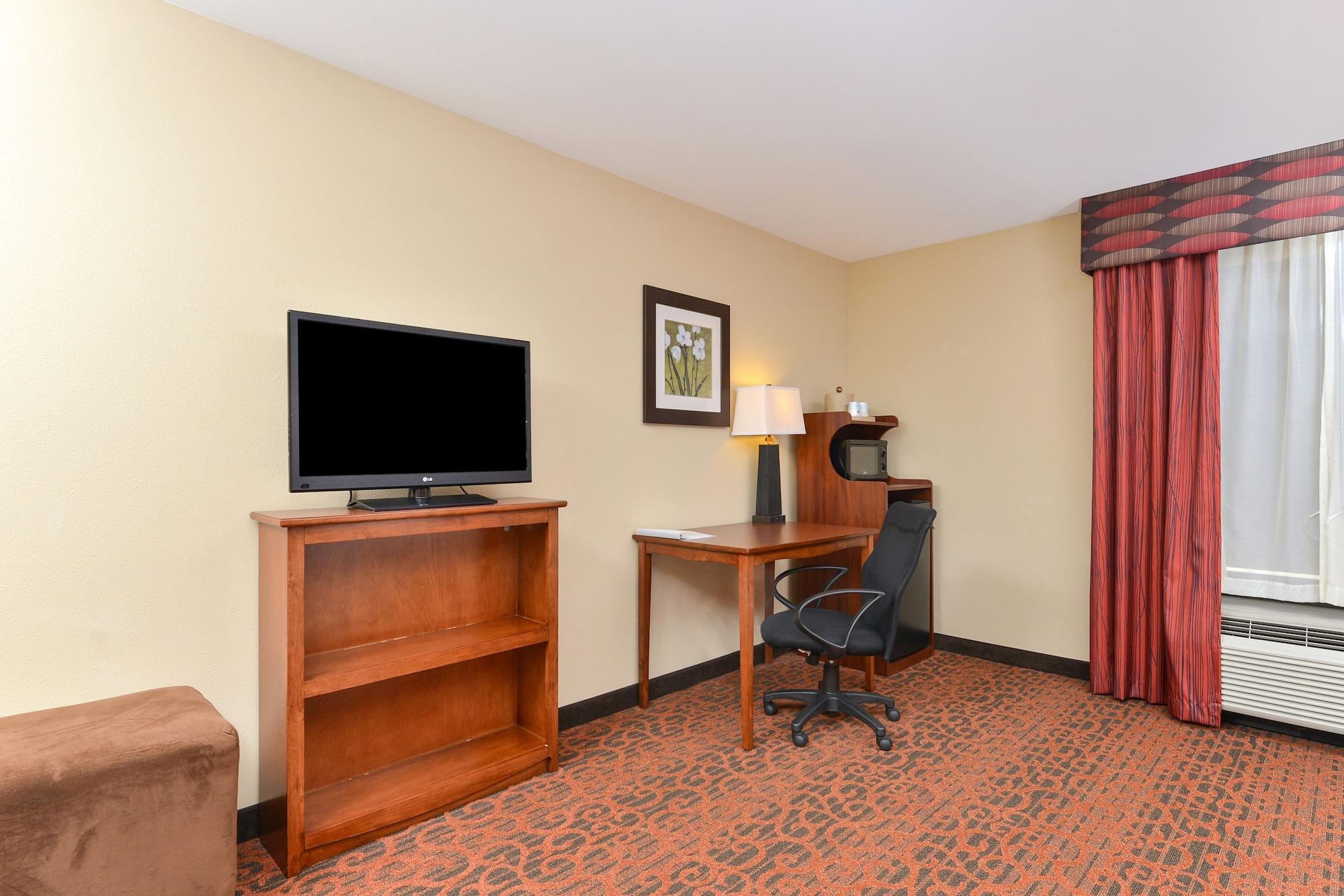 Hampton Inn Muscatine Экстерьер фото