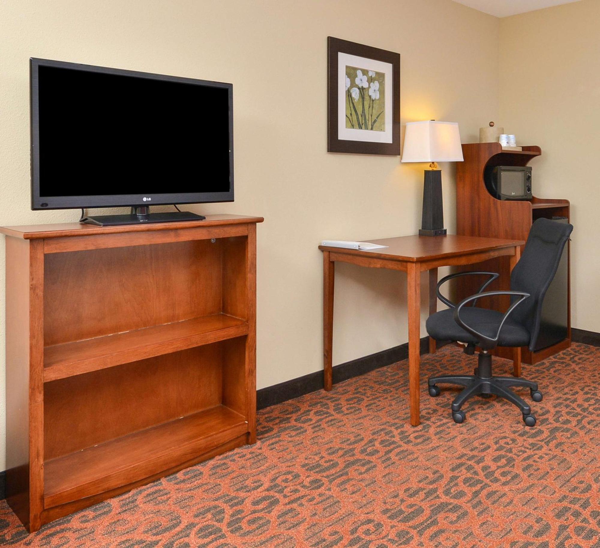 Hampton Inn Muscatine Экстерьер фото
